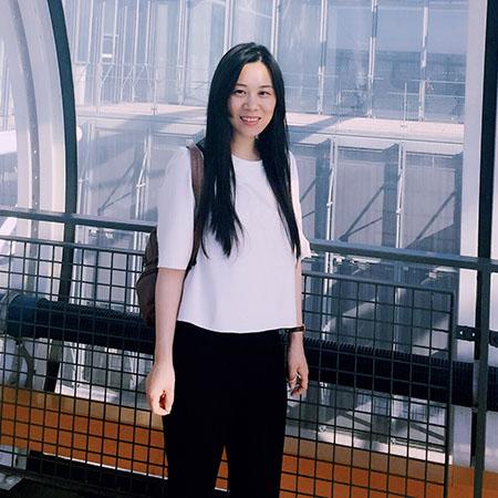 Photo of Gloria Guan 