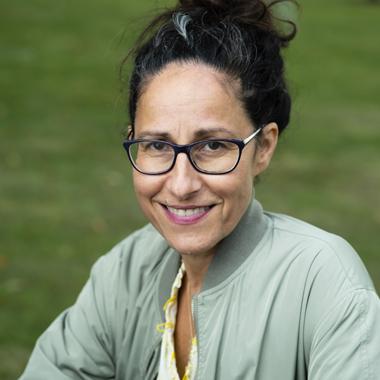 Photo of Dr Minou Norouzi