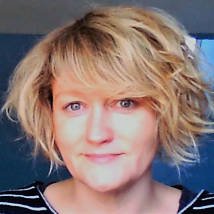 Photo of Kelly Worwood