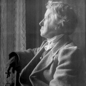 Photograph of Vernon Lee
